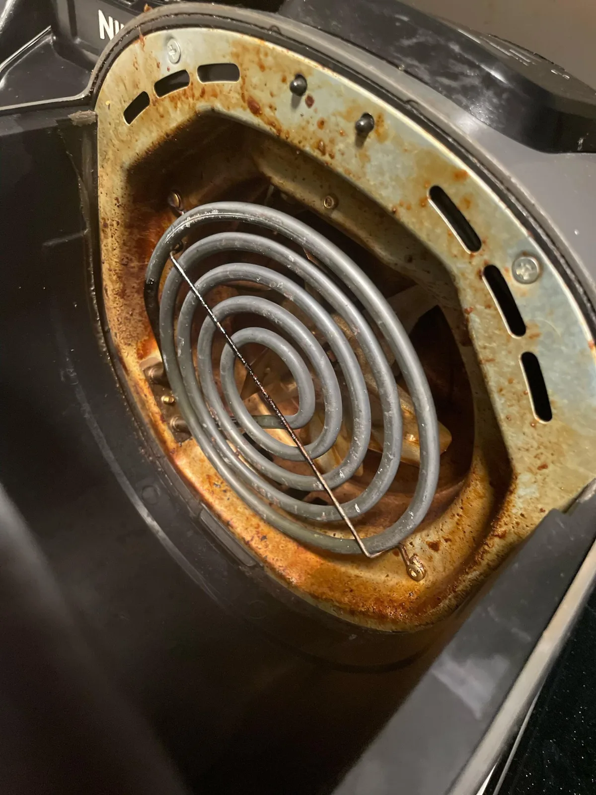 cleaning air fryer heating coils step