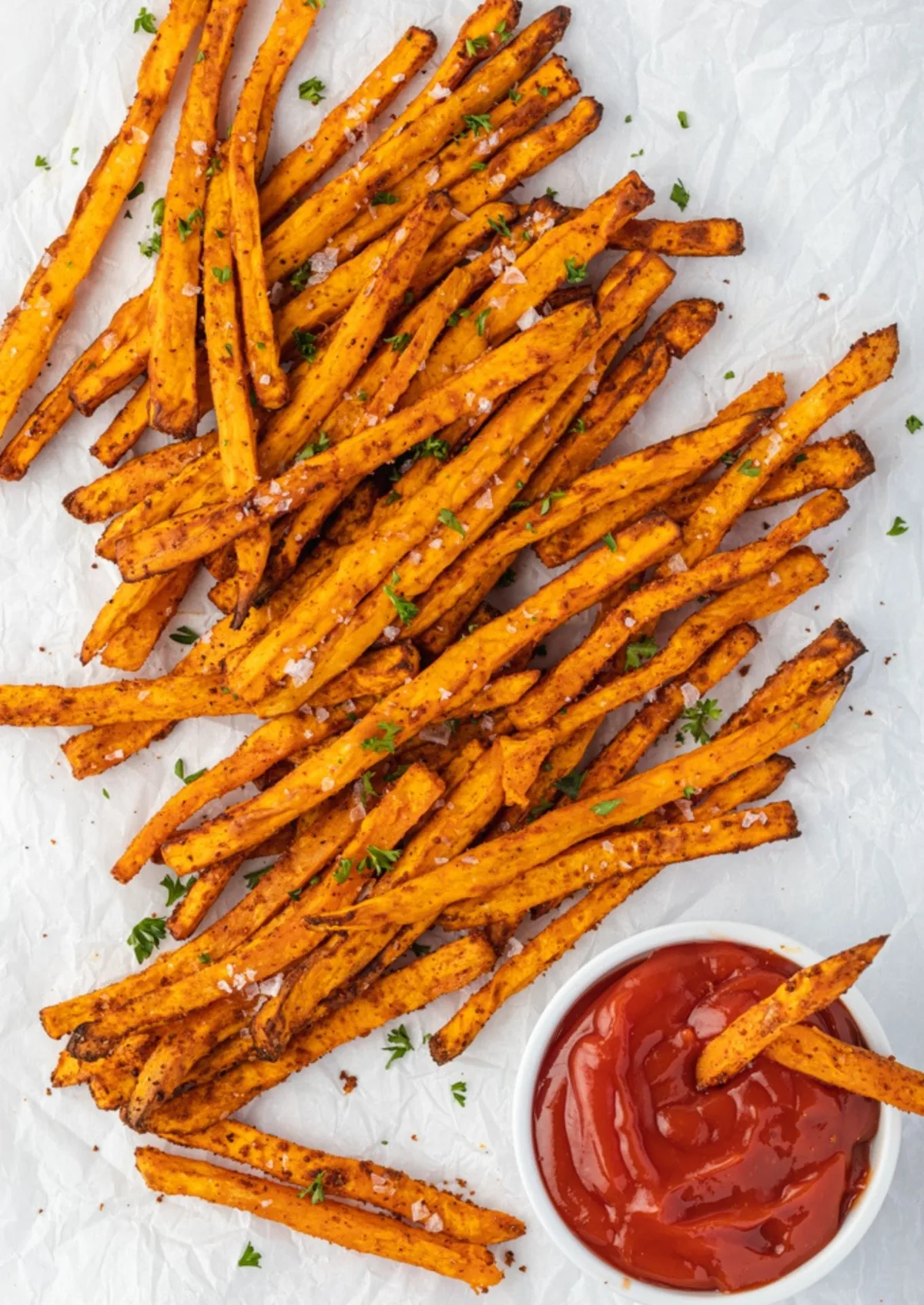 single layer fries on air fryer tray